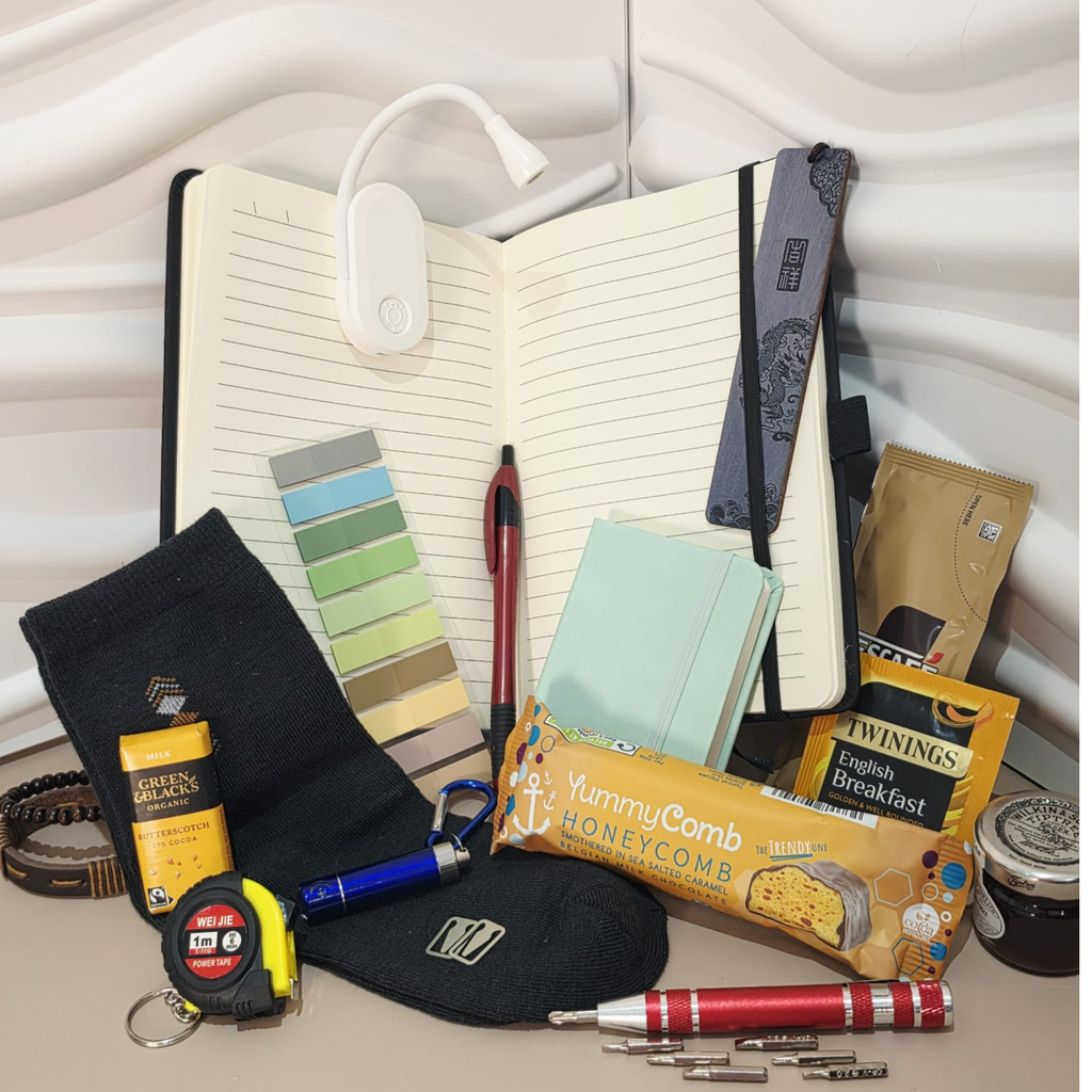 Deluxe Men's gift bundle